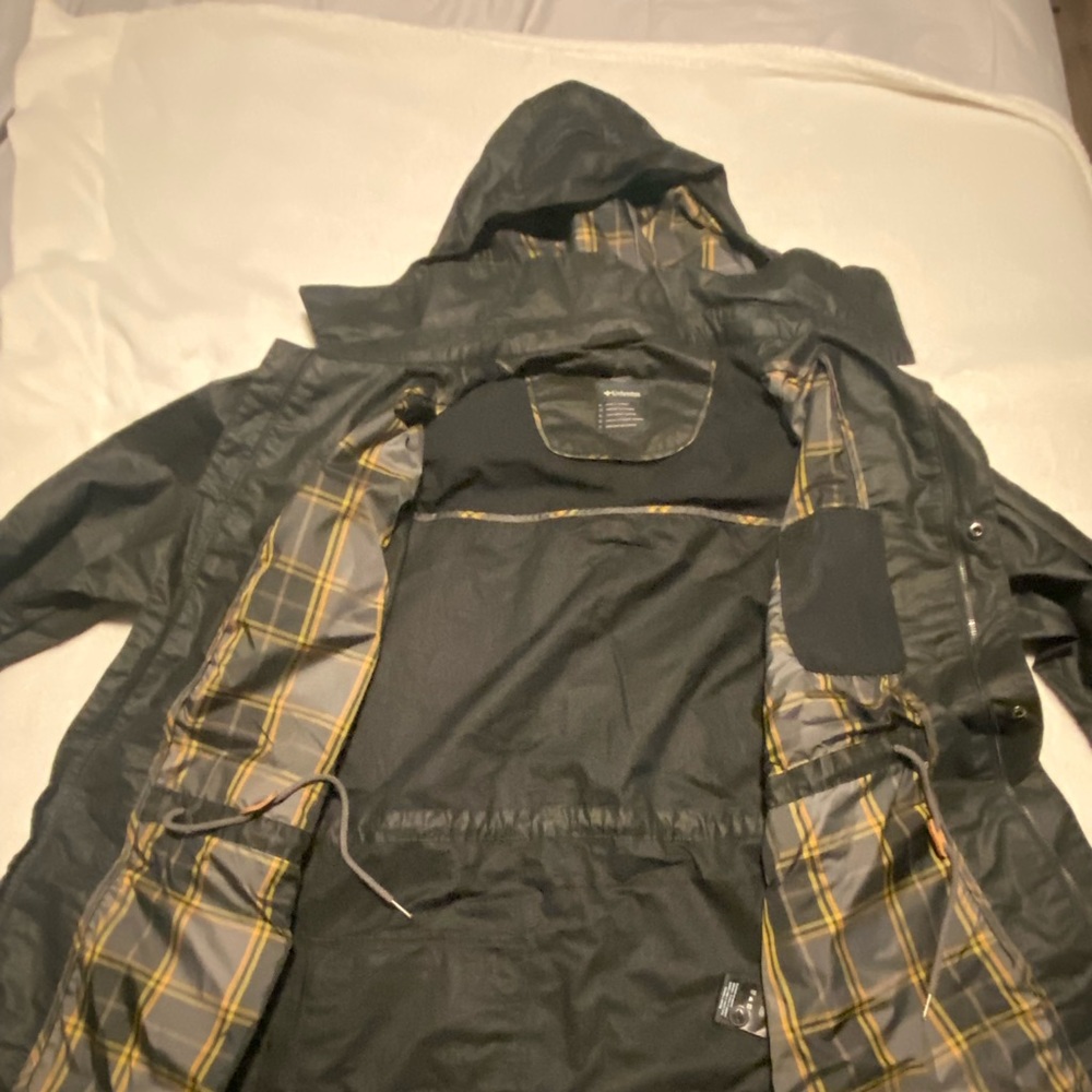 Columbia Omni-Shield Jacket (New with Tags)